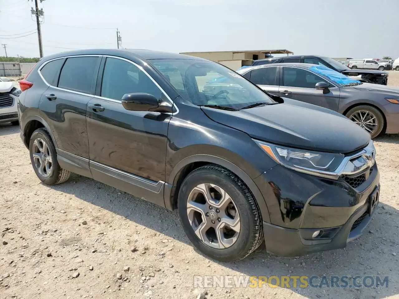 4 Photograph of a damaged car 7FARW1H52KE039158 HONDA CRV 2019