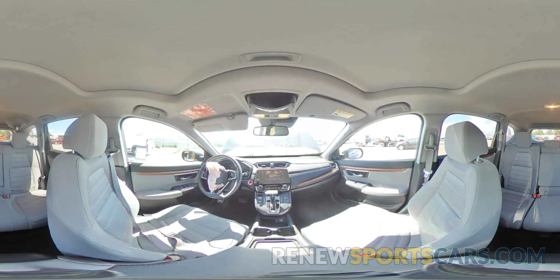 16 Photograph of a damaged car 7FARW1H55KE031376 HONDA CRV 2019