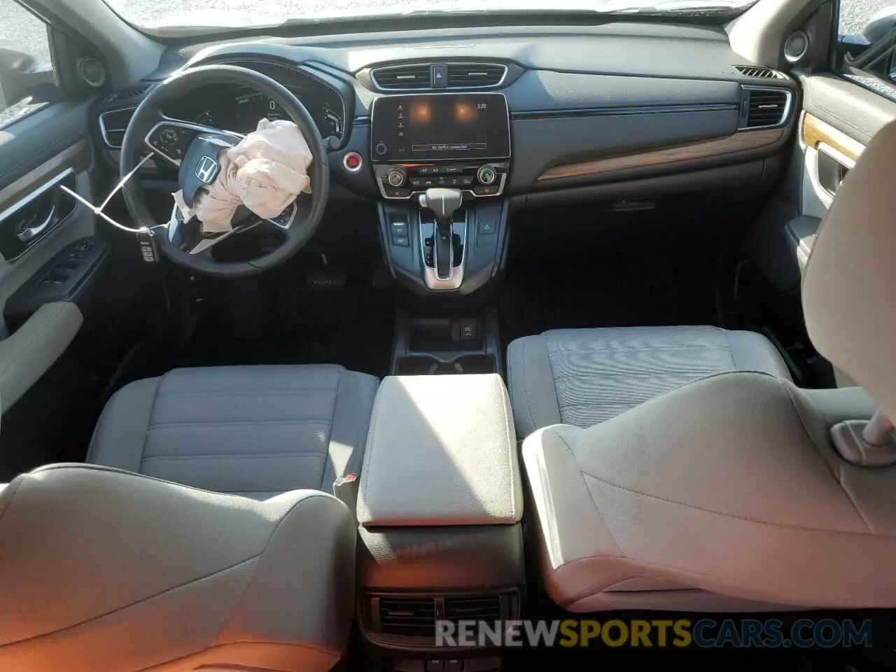 8 Photograph of a damaged car 7FARW1H56KE020564 HONDA CRV 2019