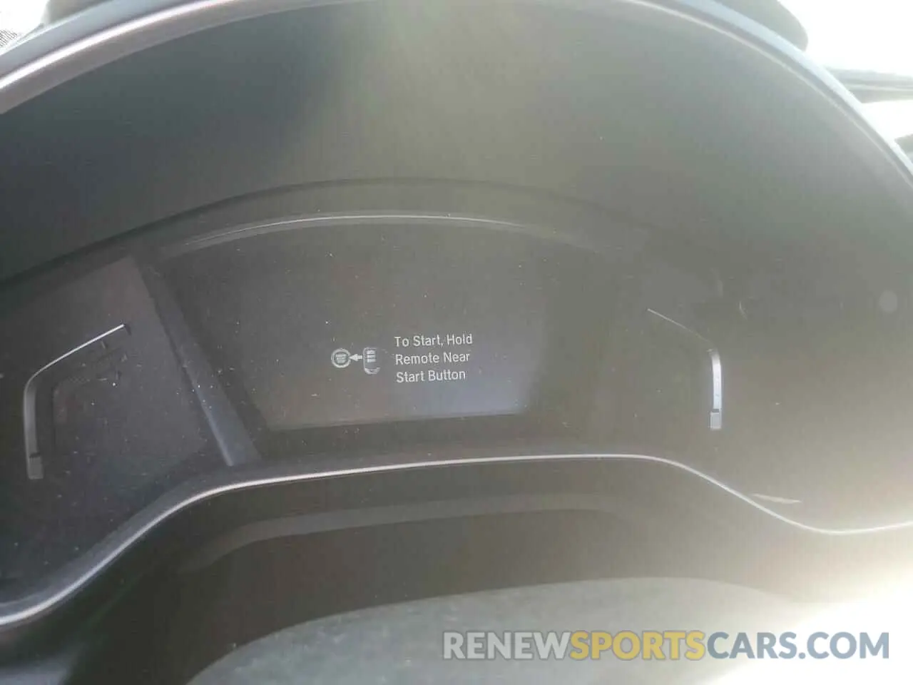 9 Photograph of a damaged car 7FARW1H56KE024307 HONDA CRV 2019
