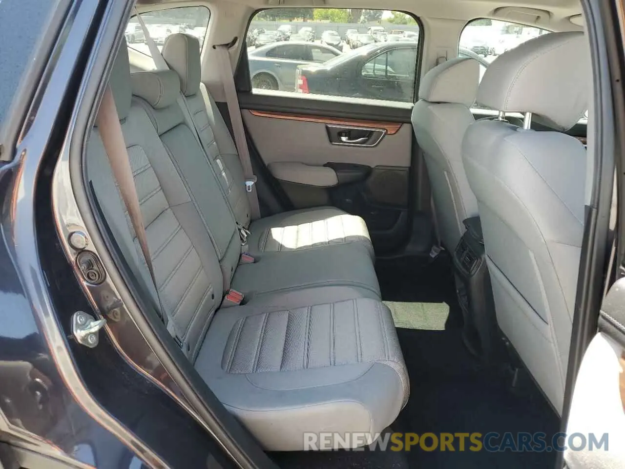 11 Photograph of a damaged car 7FARW1H57KE029709 HONDA CRV 2019