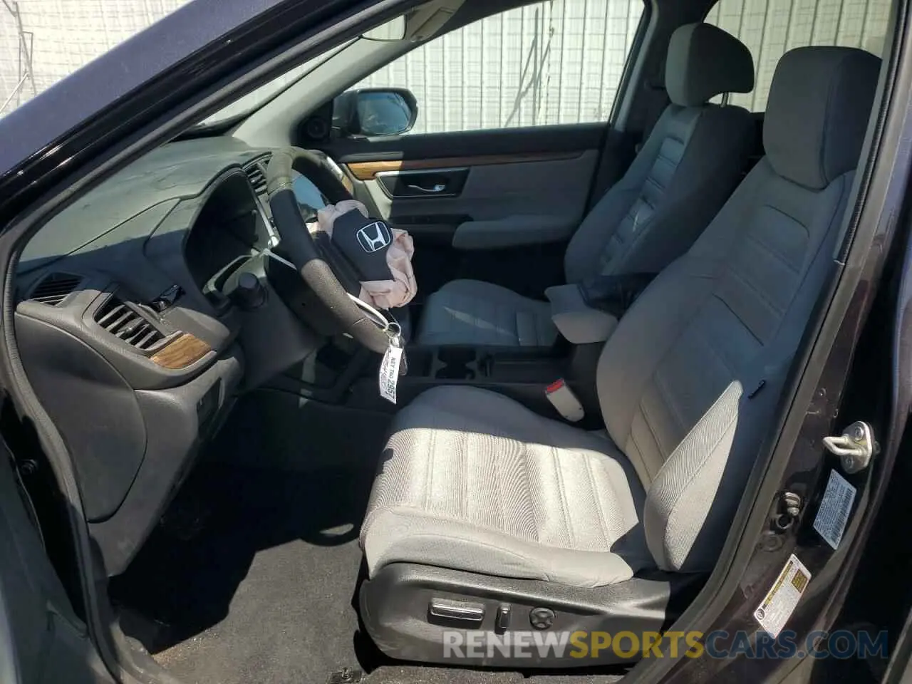 7 Photograph of a damaged car 7FARW1H57KE029709 HONDA CRV 2019
