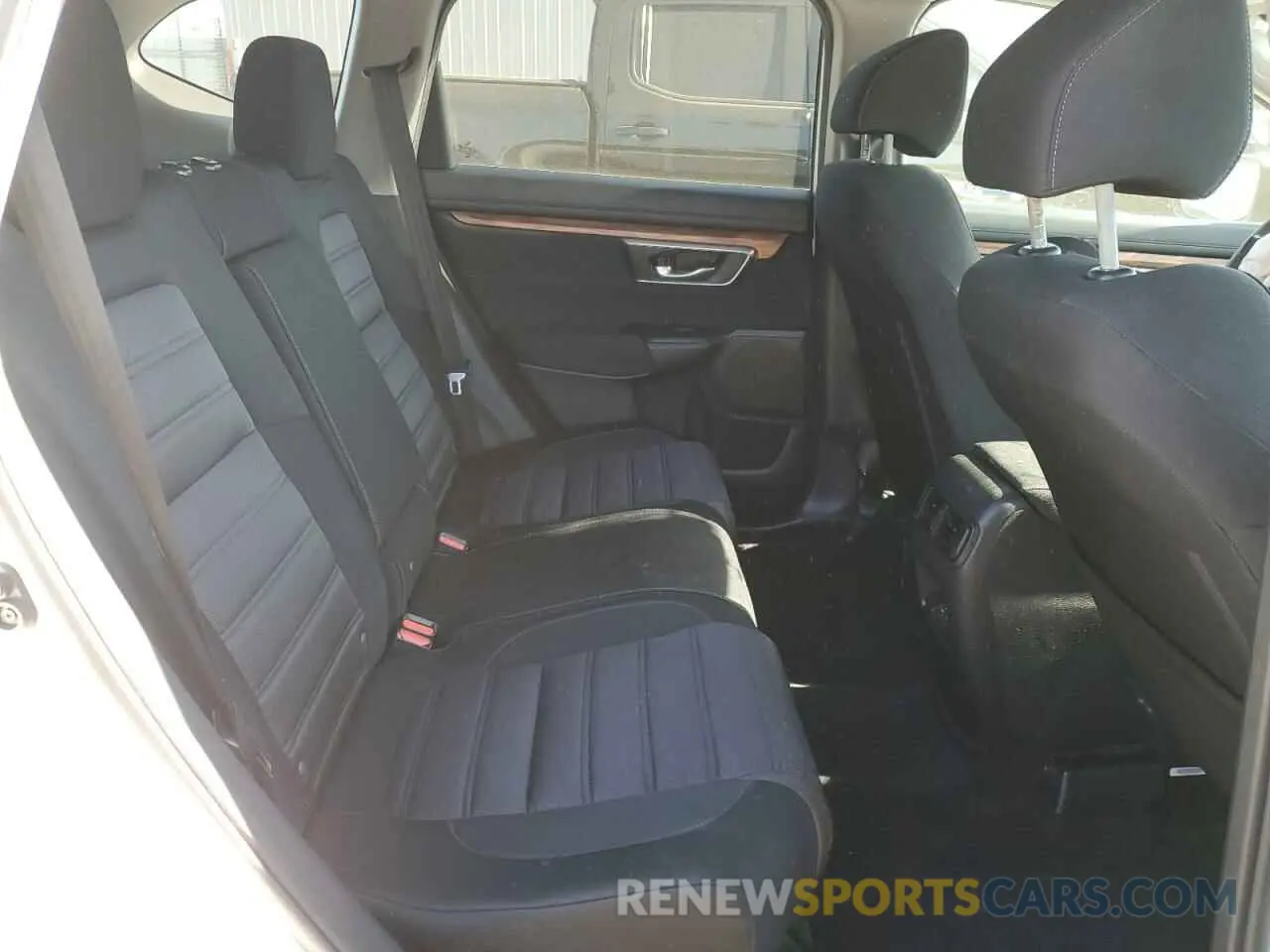 11 Photograph of a damaged car 7FARW1H5XKE024942 HONDA CRV 2019
