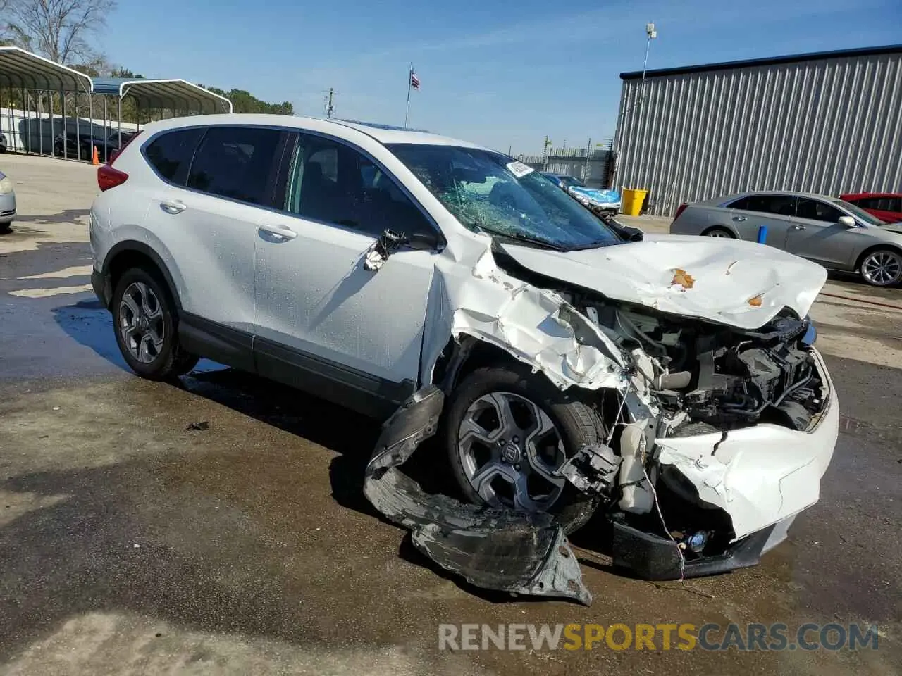 4 Photograph of a damaged car 7FARW1H5XKE024942 HONDA CRV 2019