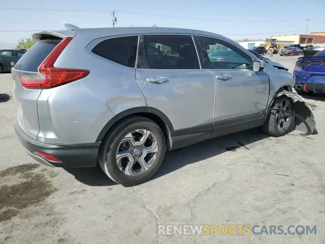 3 Photograph of a damaged car 7FARW1H81KE034947 HONDA CRV 2019