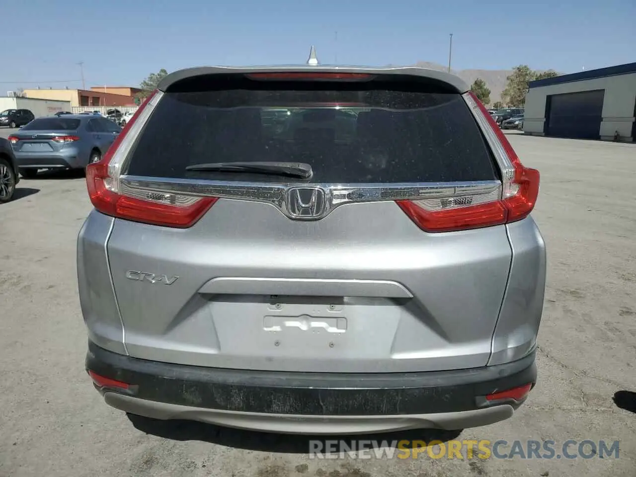 6 Photograph of a damaged car 7FARW1H81KE034947 HONDA CRV 2019