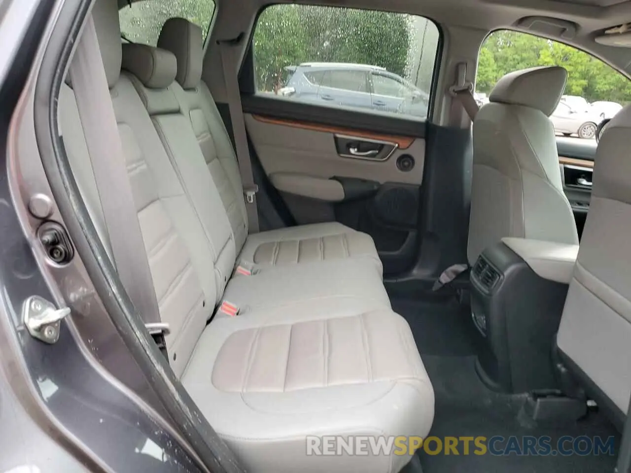 11 Photograph of a damaged car 7FARW1H82KE002315 HONDA CRV 2019