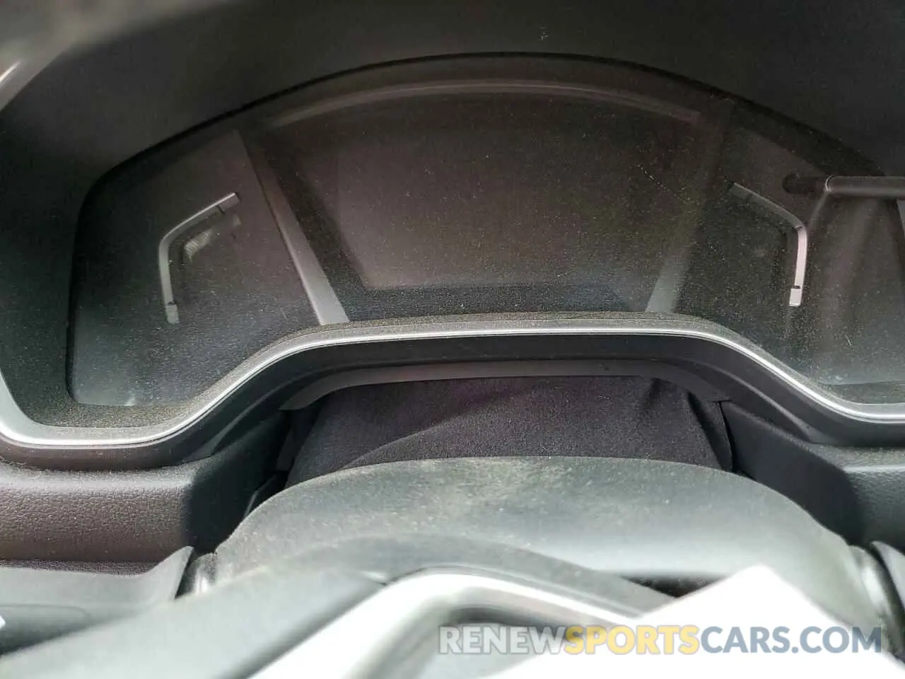 9 Photograph of a damaged car 7FARW1H82KE002315 HONDA CRV 2019