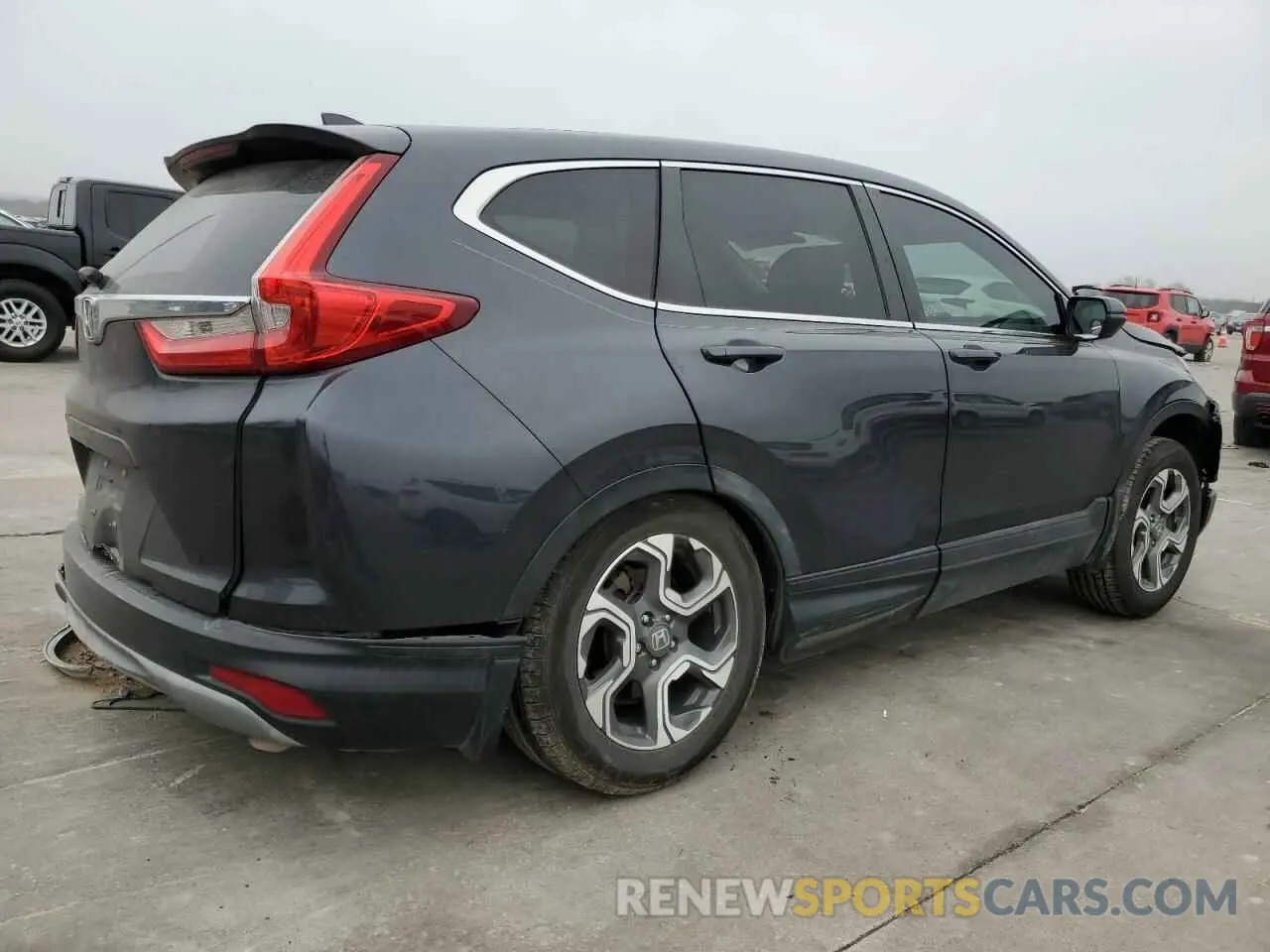 3 Photograph of a damaged car 7FARW1H83KE002680 HONDA CRV 2019