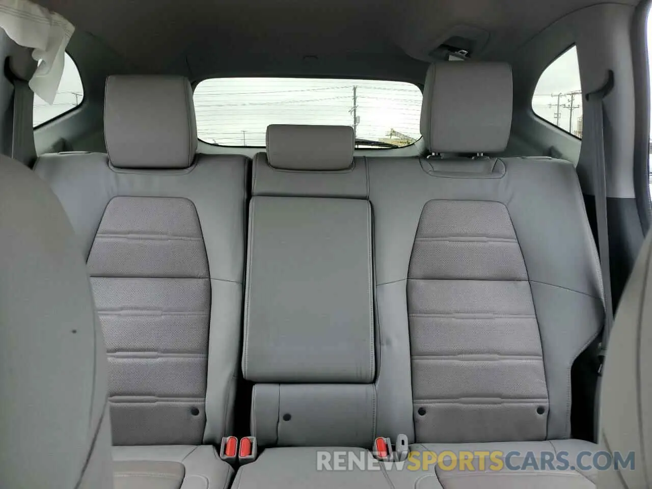 10 Photograph of a damaged car 7FARW1H84KE003336 HONDA CRV 2019