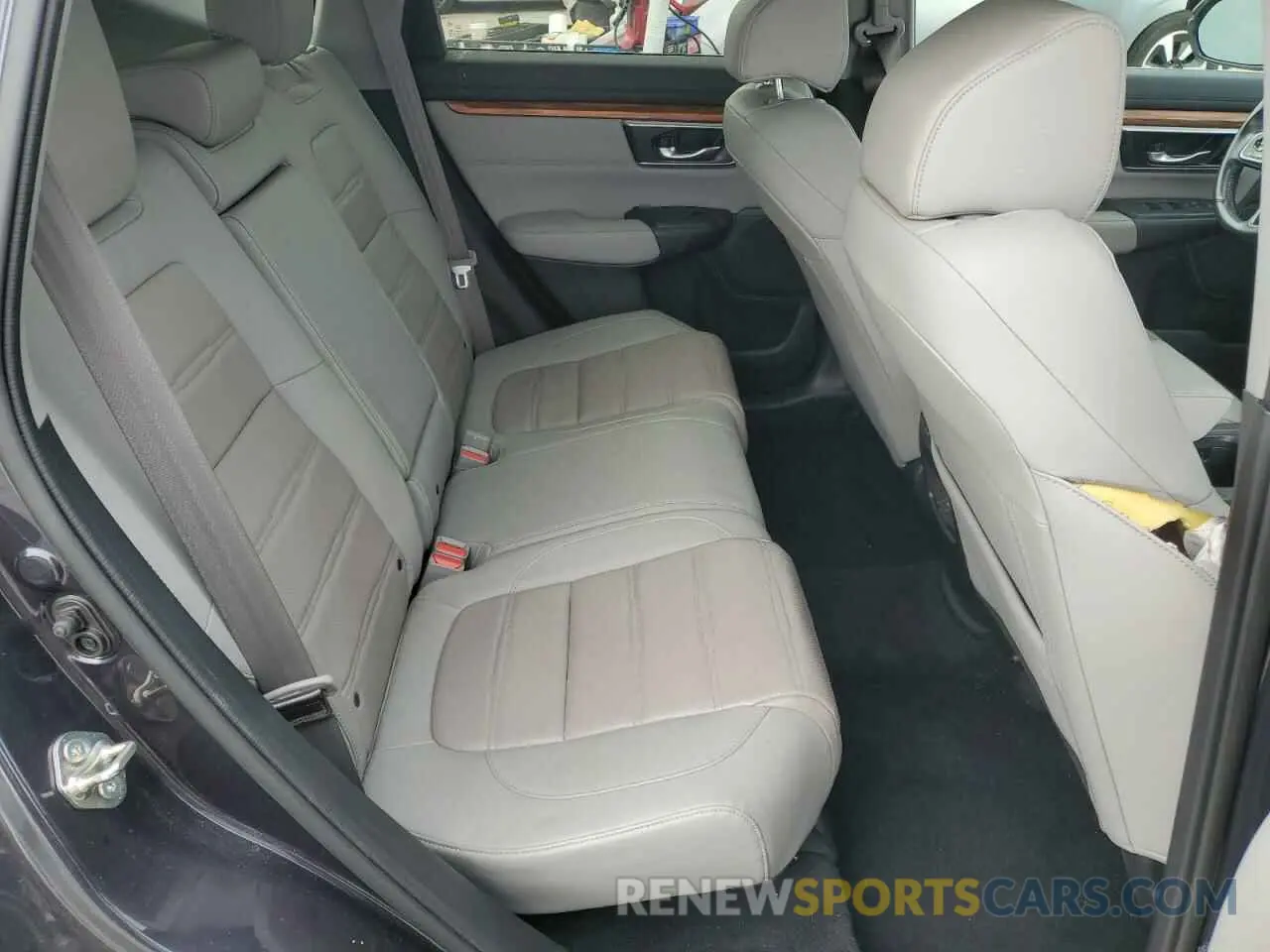 11 Photograph of a damaged car 7FARW1H84KE003336 HONDA CRV 2019