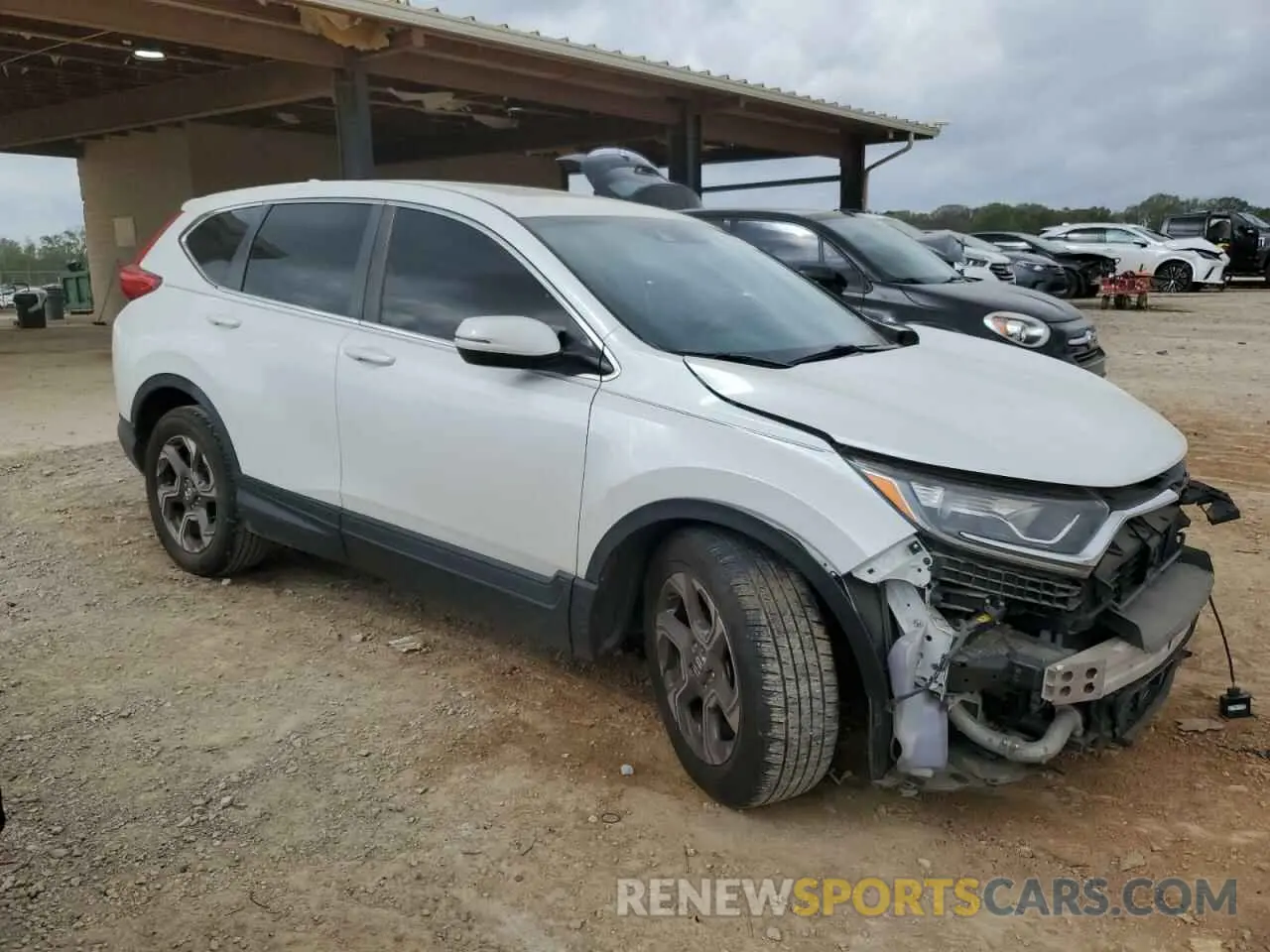 4 Photograph of a damaged car 7FARW1H84KE037857 HONDA CRV 2019