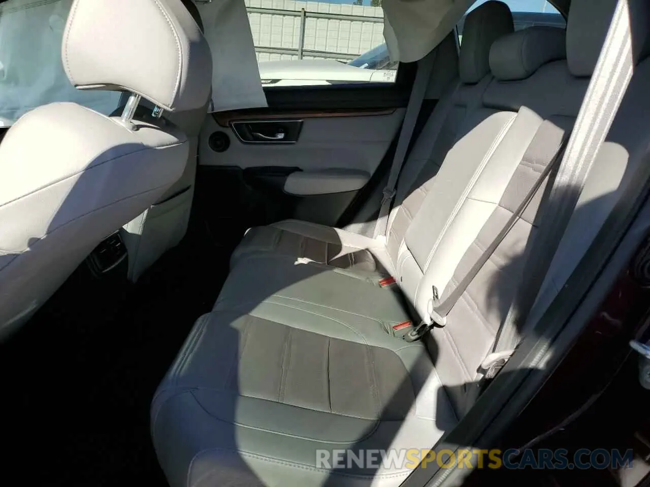 11 Photograph of a damaged car 7FARW1H88KE013061 HONDA CRV 2019