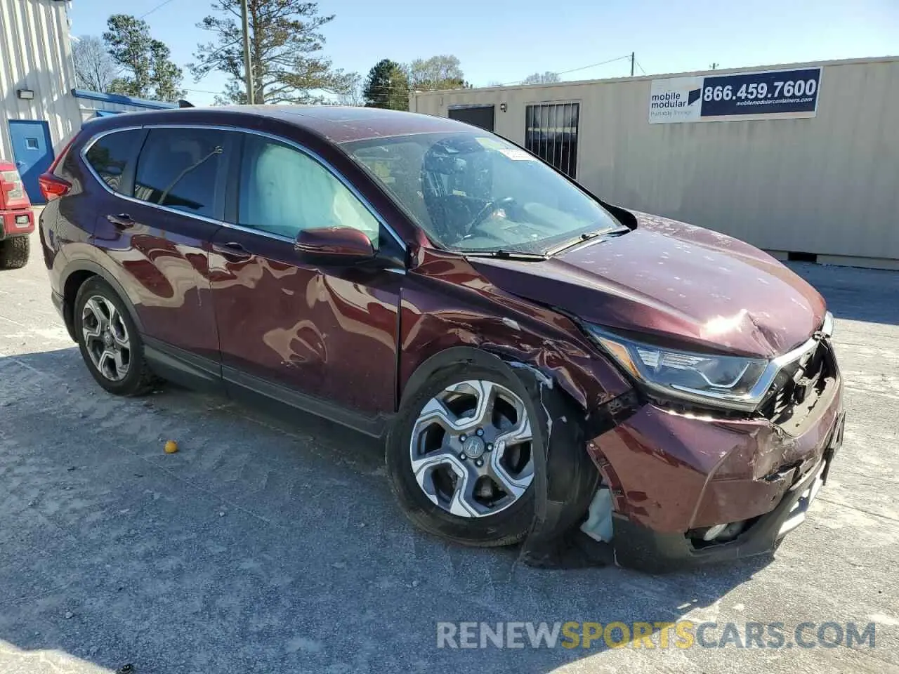 4 Photograph of a damaged car 7FARW1H88KE013061 HONDA CRV 2019