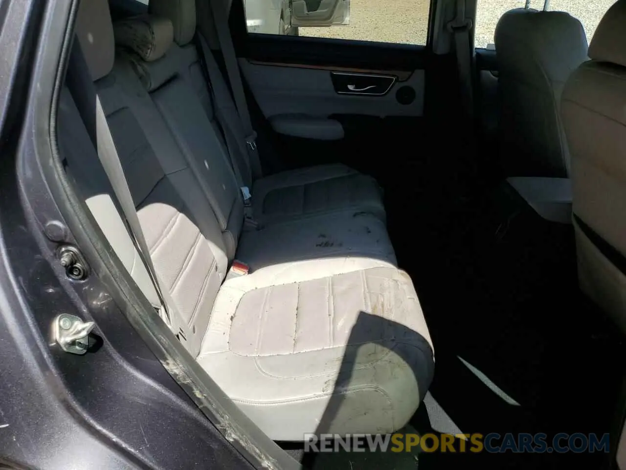 11 Photograph of a damaged car 7FARW1H89KE019421 HONDA CRV 2019