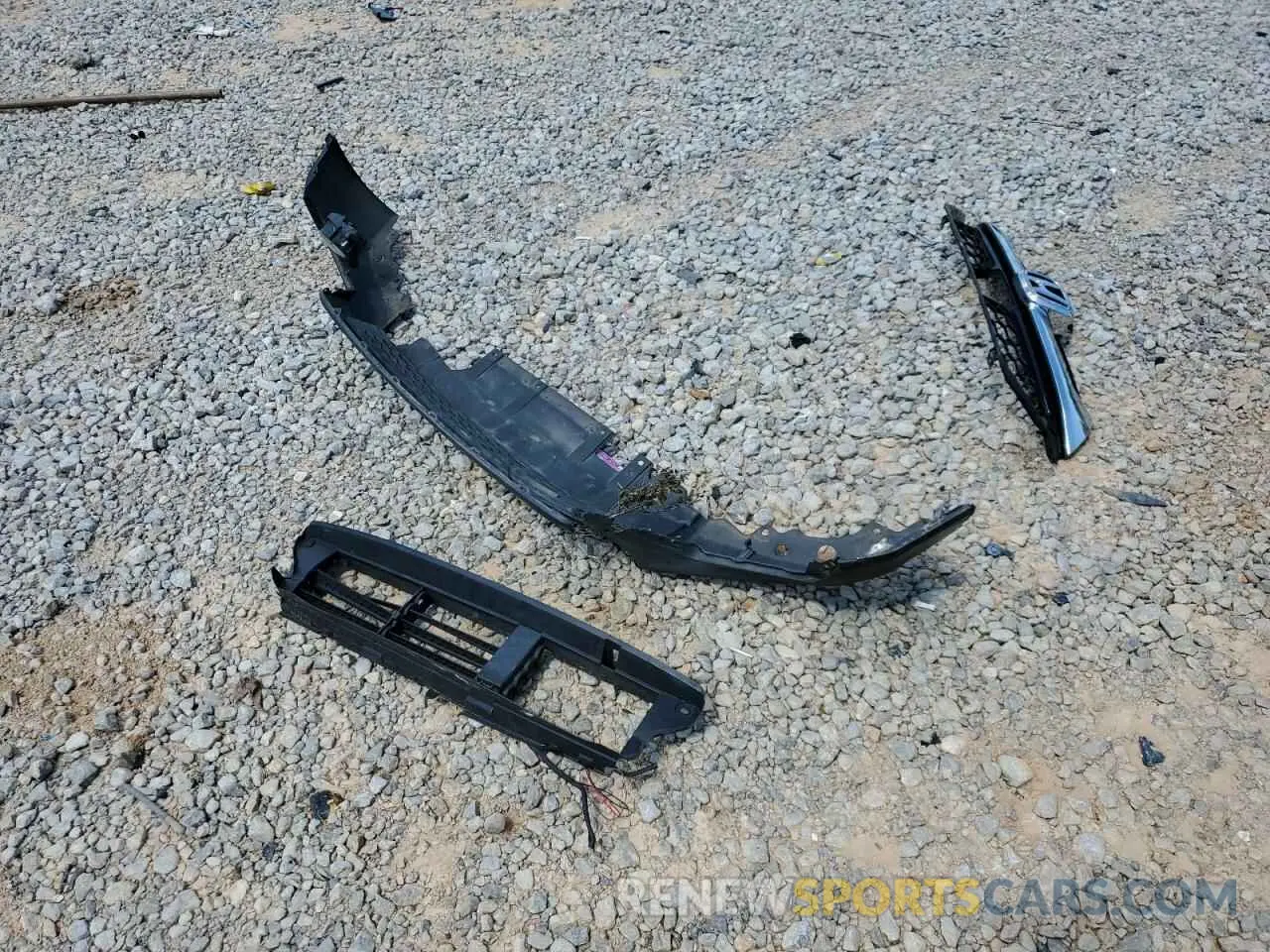 13 Photograph of a damaged car 7FARW1H8XKE024191 HONDA CRV 2019