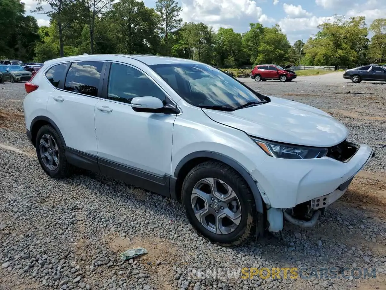 4 Photograph of a damaged car 7FARW1H8XKE024191 HONDA CRV 2019