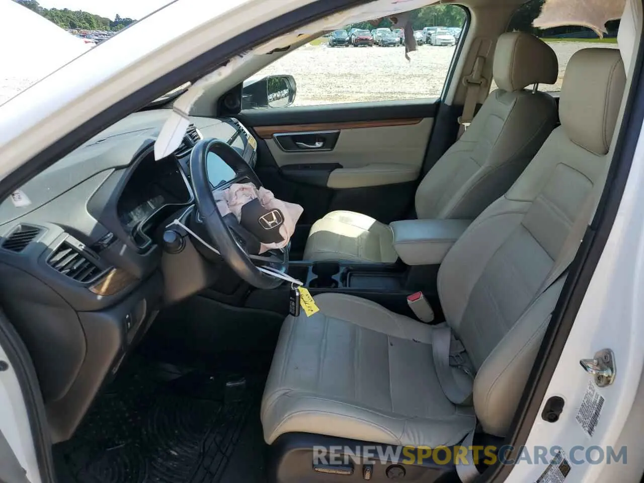 7 Photograph of a damaged car 7FARW1H8XKE024191 HONDA CRV 2019