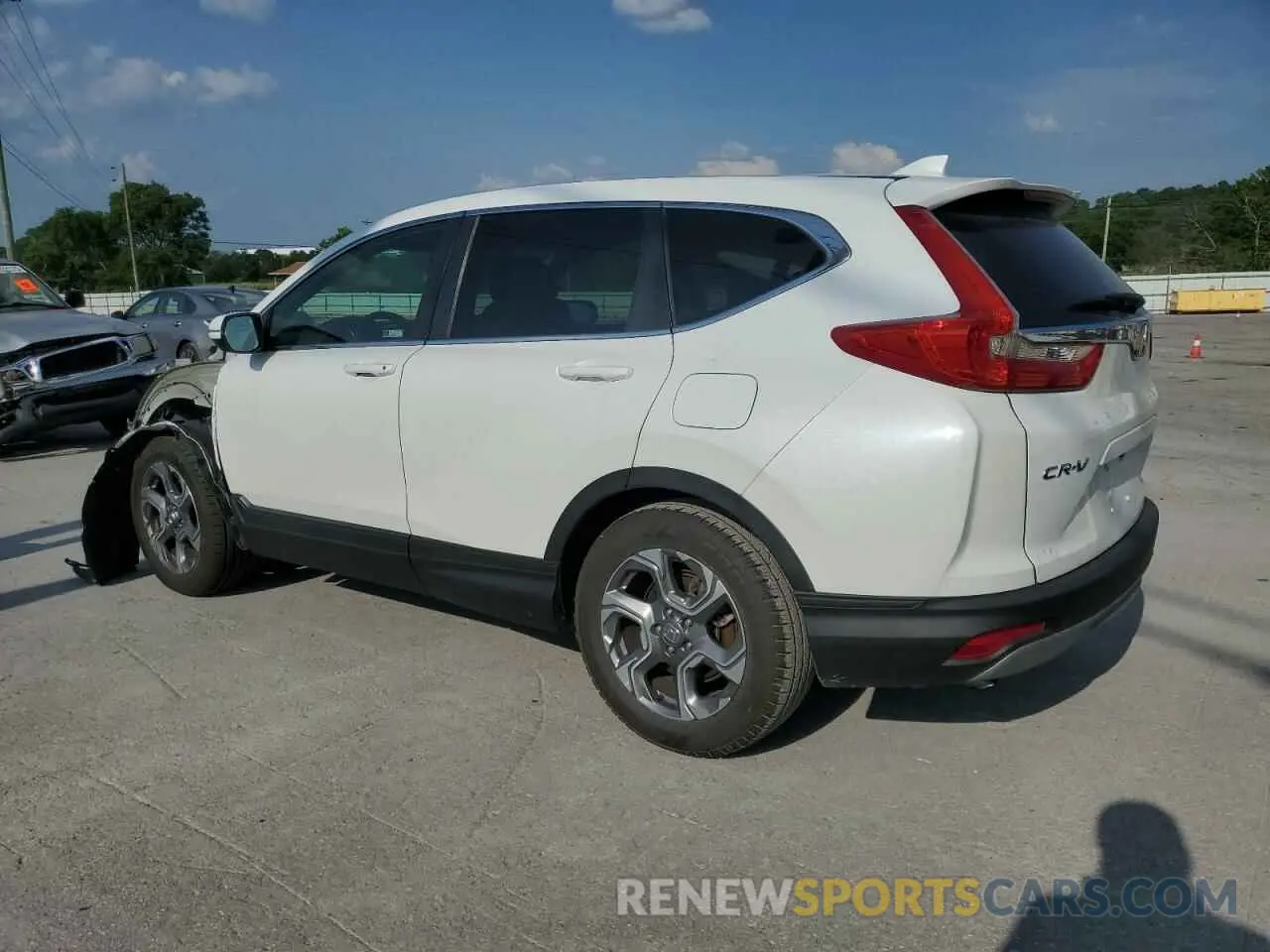 2 Photograph of a damaged car 7FARW1H8XKE024966 HONDA CRV 2019