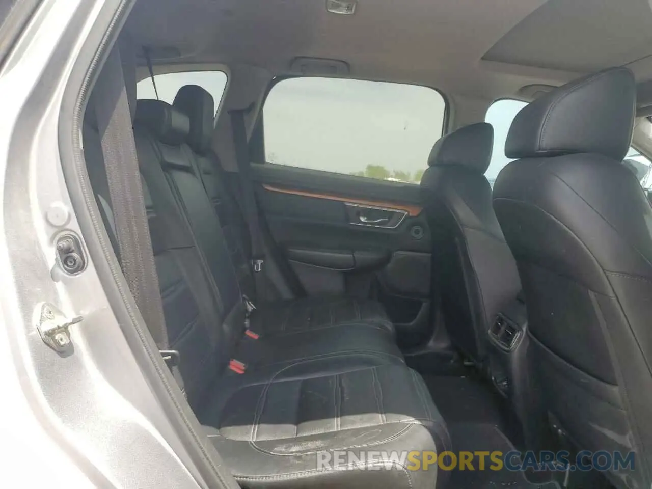 11 Photograph of a damaged car 7FARW1H93KE007306 HONDA CRV 2019
