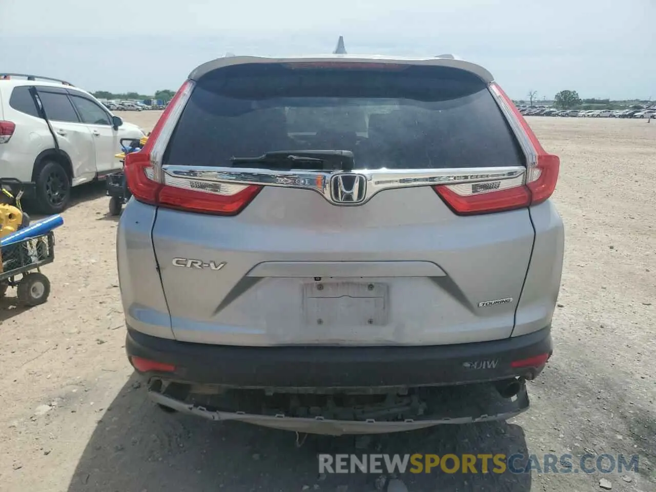6 Photograph of a damaged car 7FARW1H93KE007306 HONDA CRV 2019