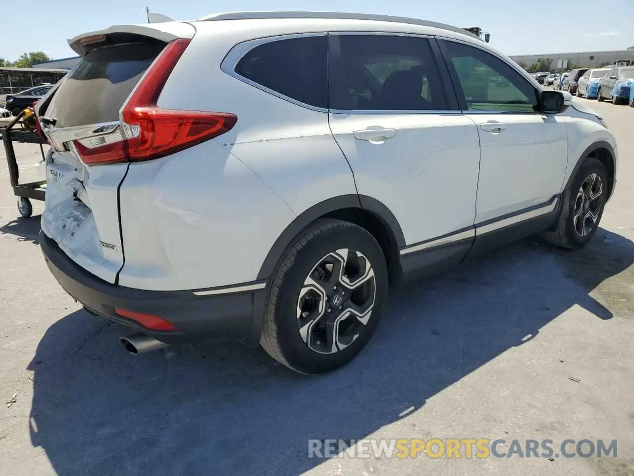 3 Photograph of a damaged car 7FARW1H94KE007945 HONDA CRV 2019