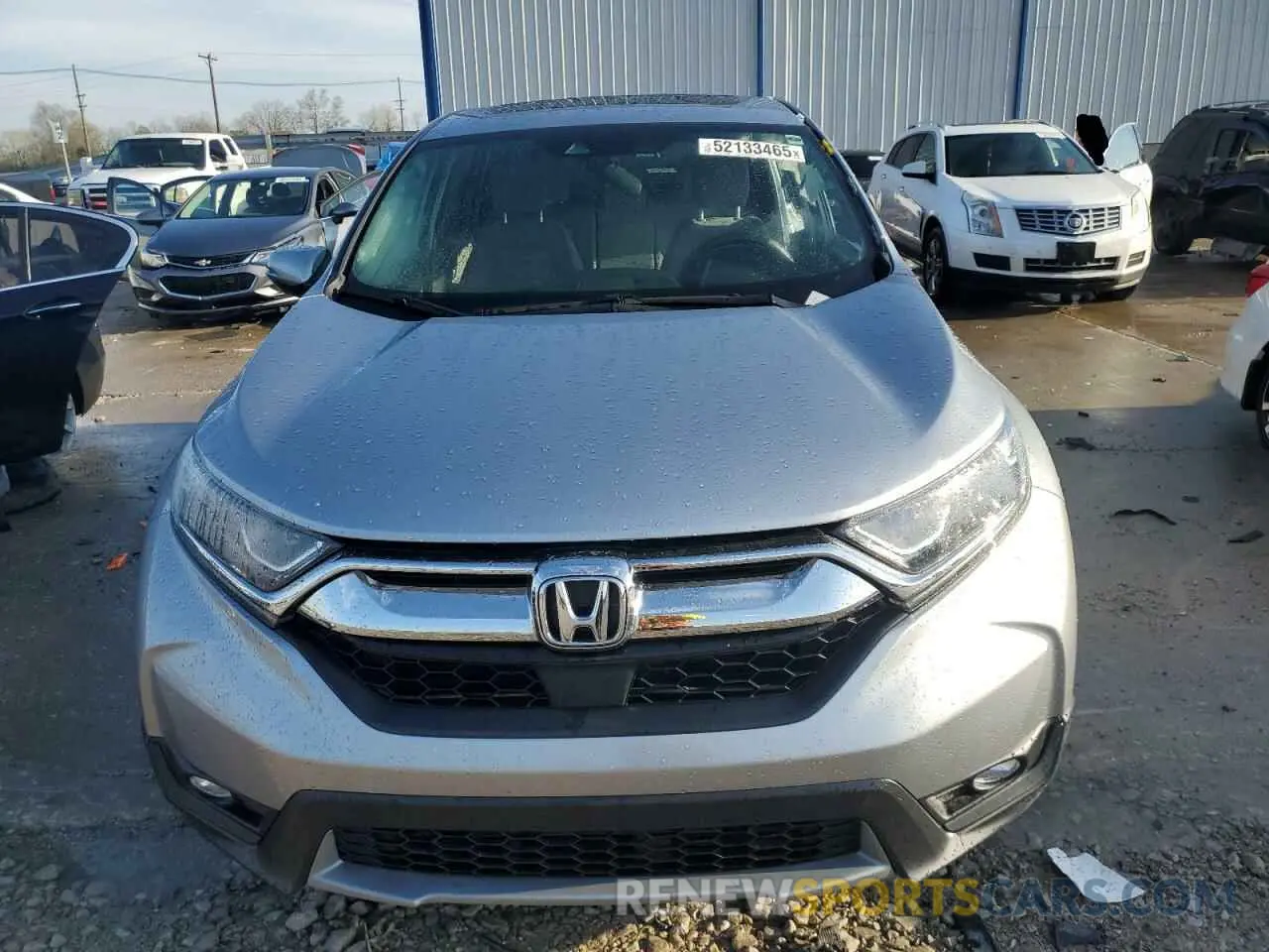 5 Photograph of a damaged car 7FARW2H51KE005380 HONDA CRV 2019