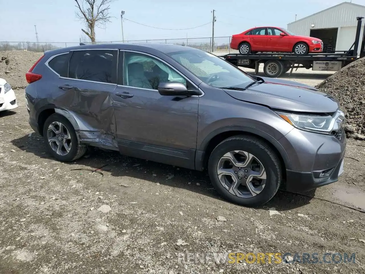 4 Photograph of a damaged car 7FARW2H51KE012829 HONDA CRV 2019