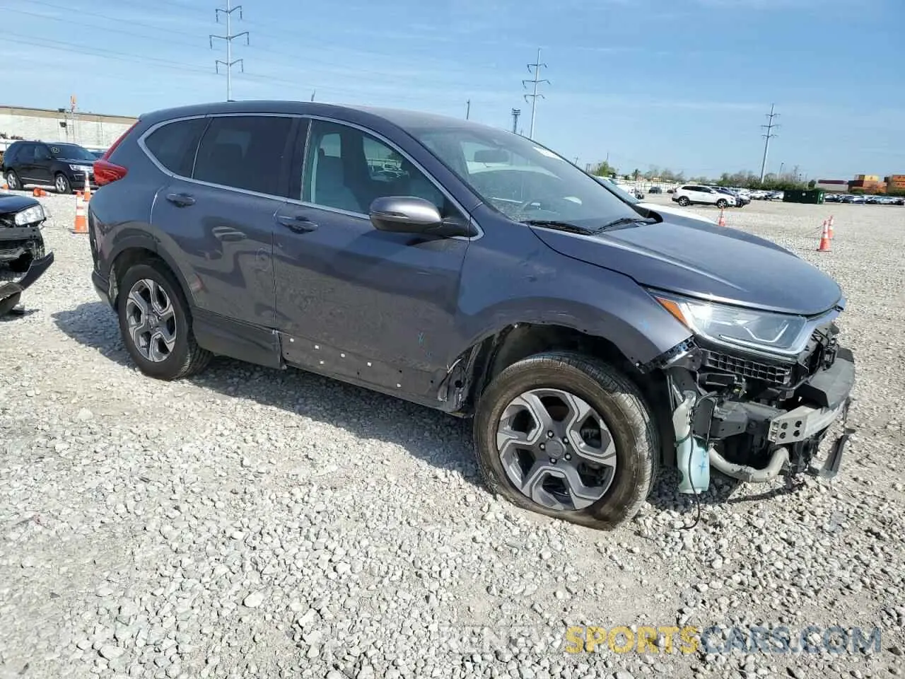 4 Photograph of a damaged car 7FARW2H51KE014161 HONDA CRV 2019