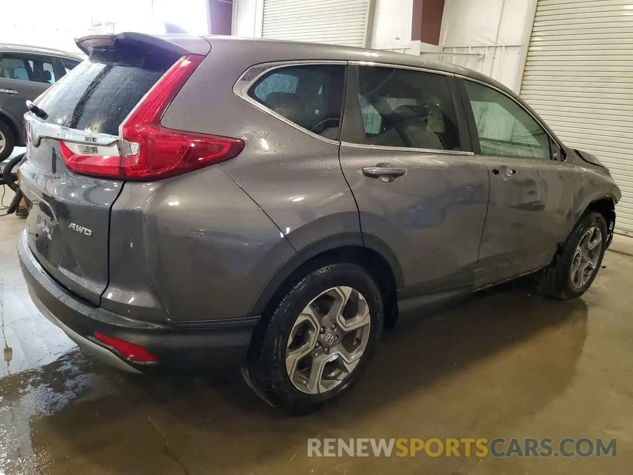 3 Photograph of a damaged car 7FARW2H51KE036614 HONDA CRV 2019