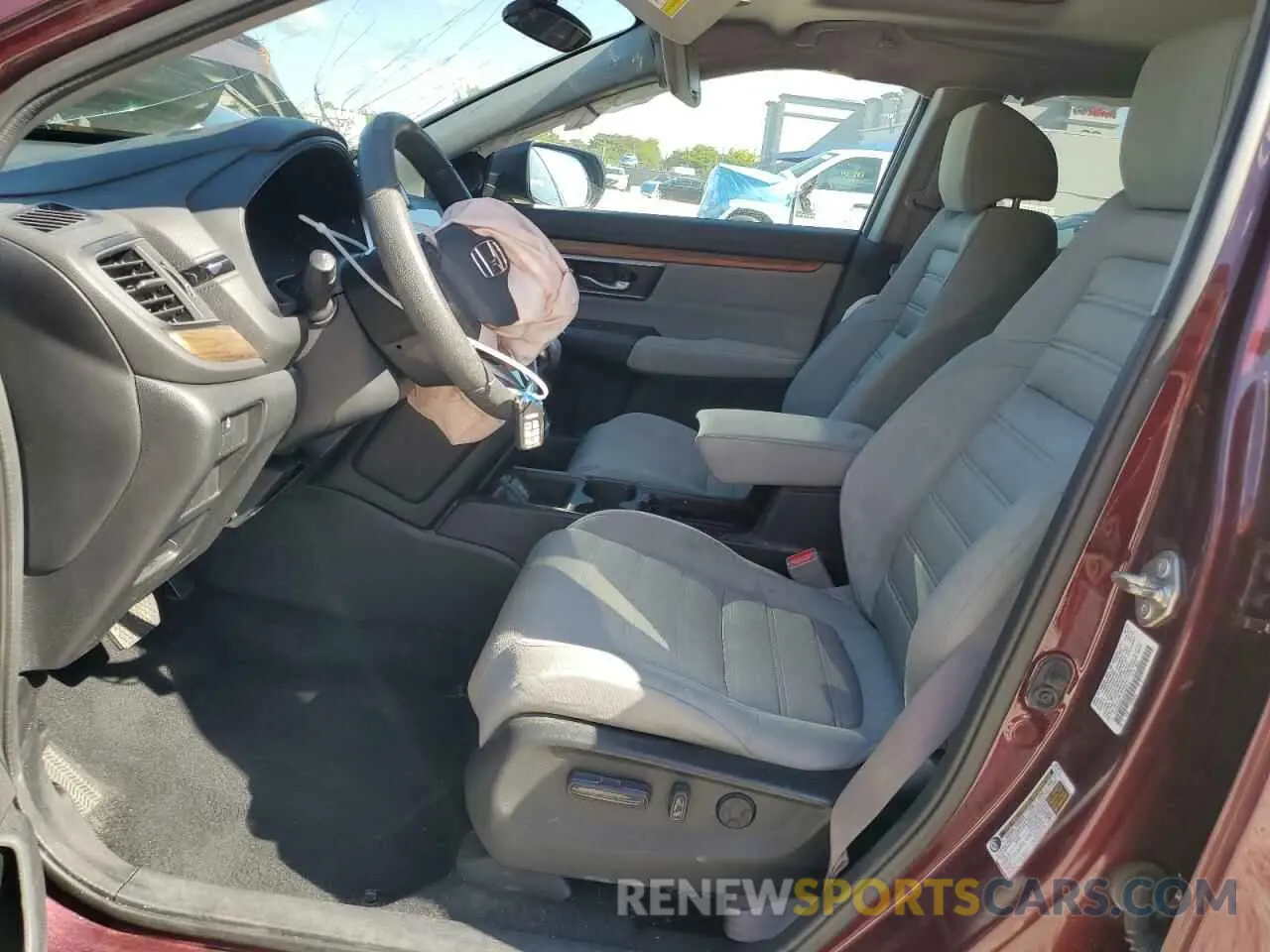 7 Photograph of a damaged car 7FARW2H51KE062419 HONDA CRV 2019