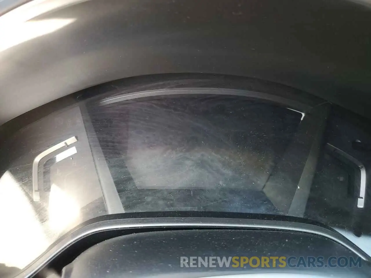 9 Photograph of a damaged car 7FARW2H51KE062419 HONDA CRV 2019
