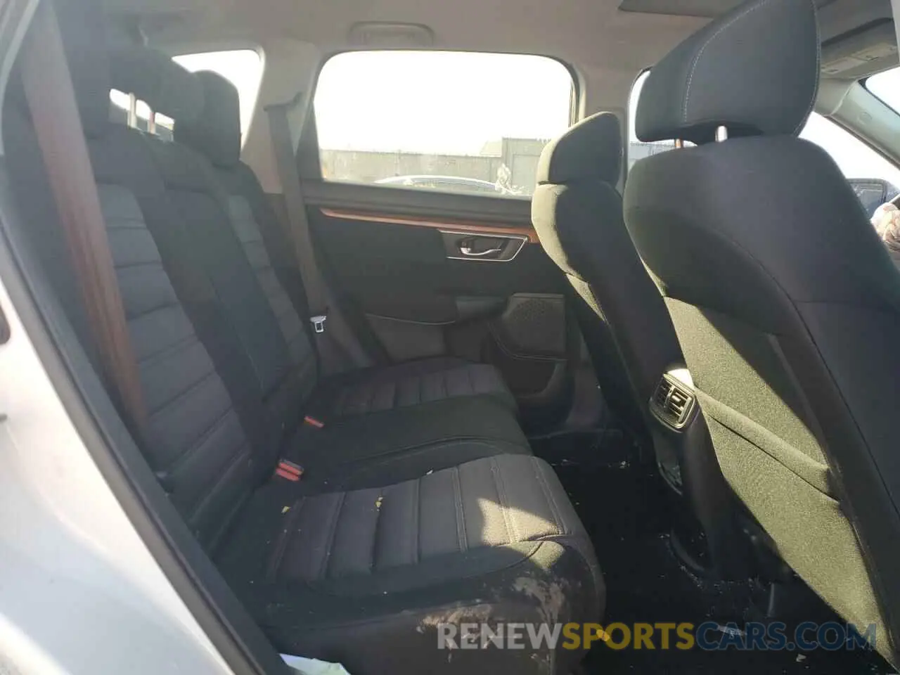 11 Photograph of a damaged car 7FARW2H52KE013147 HONDA CRV 2019