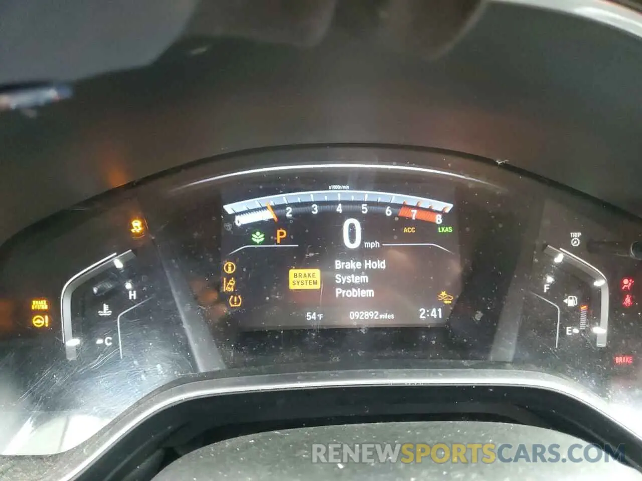 9 Photograph of a damaged car 7FARW2H52KE013147 HONDA CRV 2019