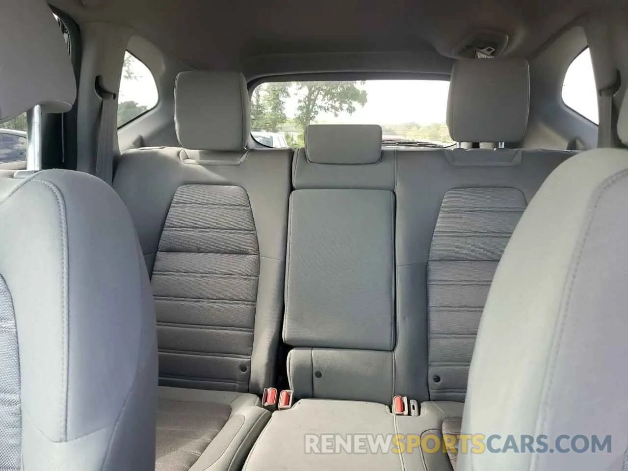 10 Photograph of a damaged car 7FARW2H52KE048478 HONDA CRV 2019
