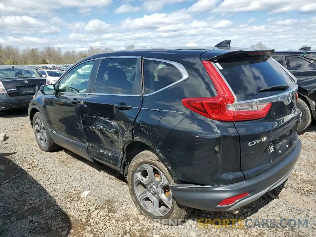 2 Photograph of a damaged car 7FARW2H53KE048764 HONDA CRV 2019