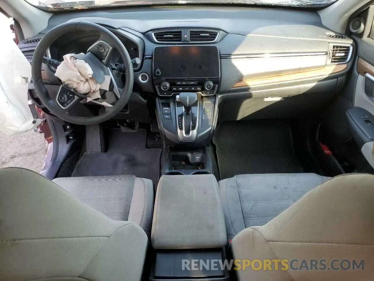 8 Photograph of a damaged car 7FARW2H54KE025493 HONDA CRV 2019