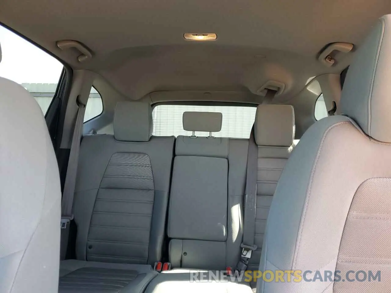 10 Photograph of a damaged car 7FARW2H54KE045646 HONDA CRV 2019