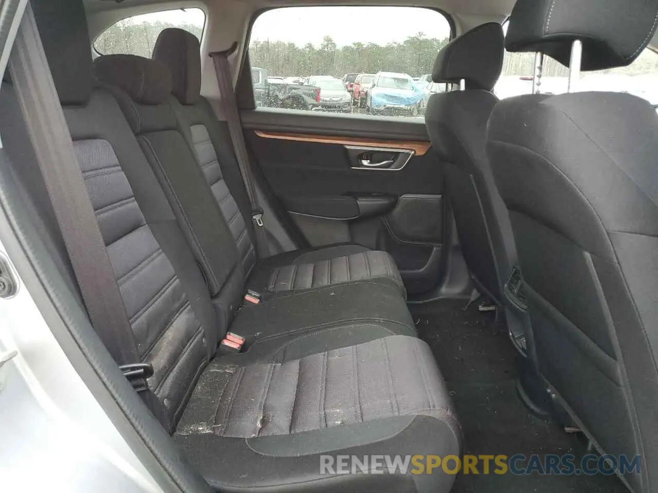 11 Photograph of a damaged car 7FARW2H54KE047302 HONDA CRV 2019