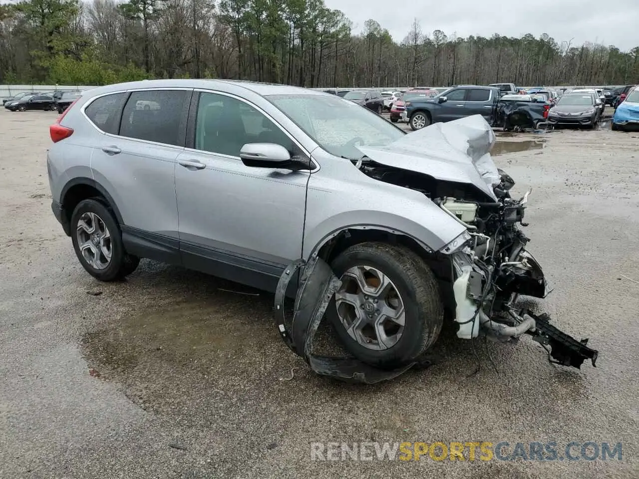 4 Photograph of a damaged car 7FARW2H54KE047302 HONDA CRV 2019