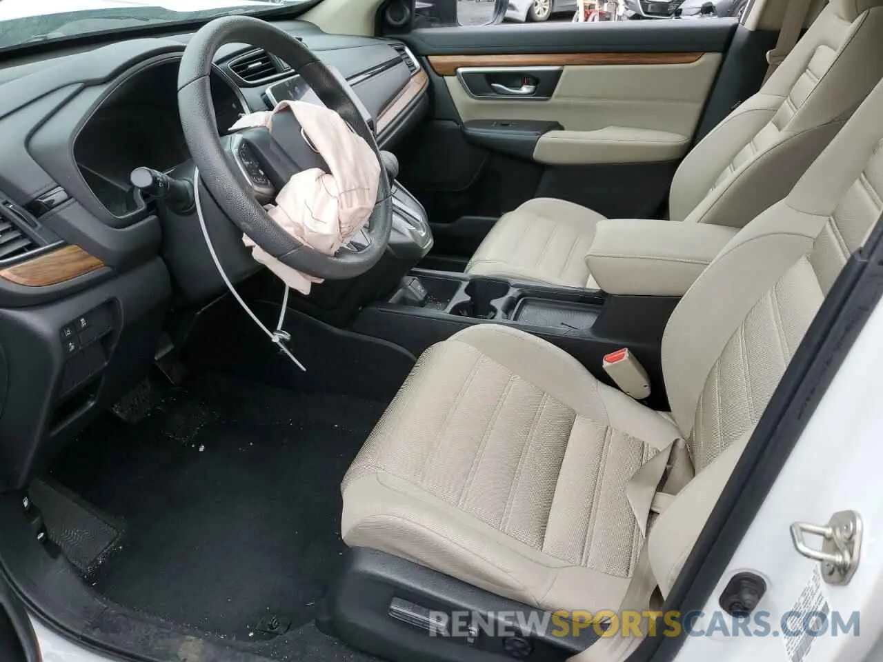 7 Photograph of a damaged car 7FARW2H55KE032002 HONDA CRV 2019