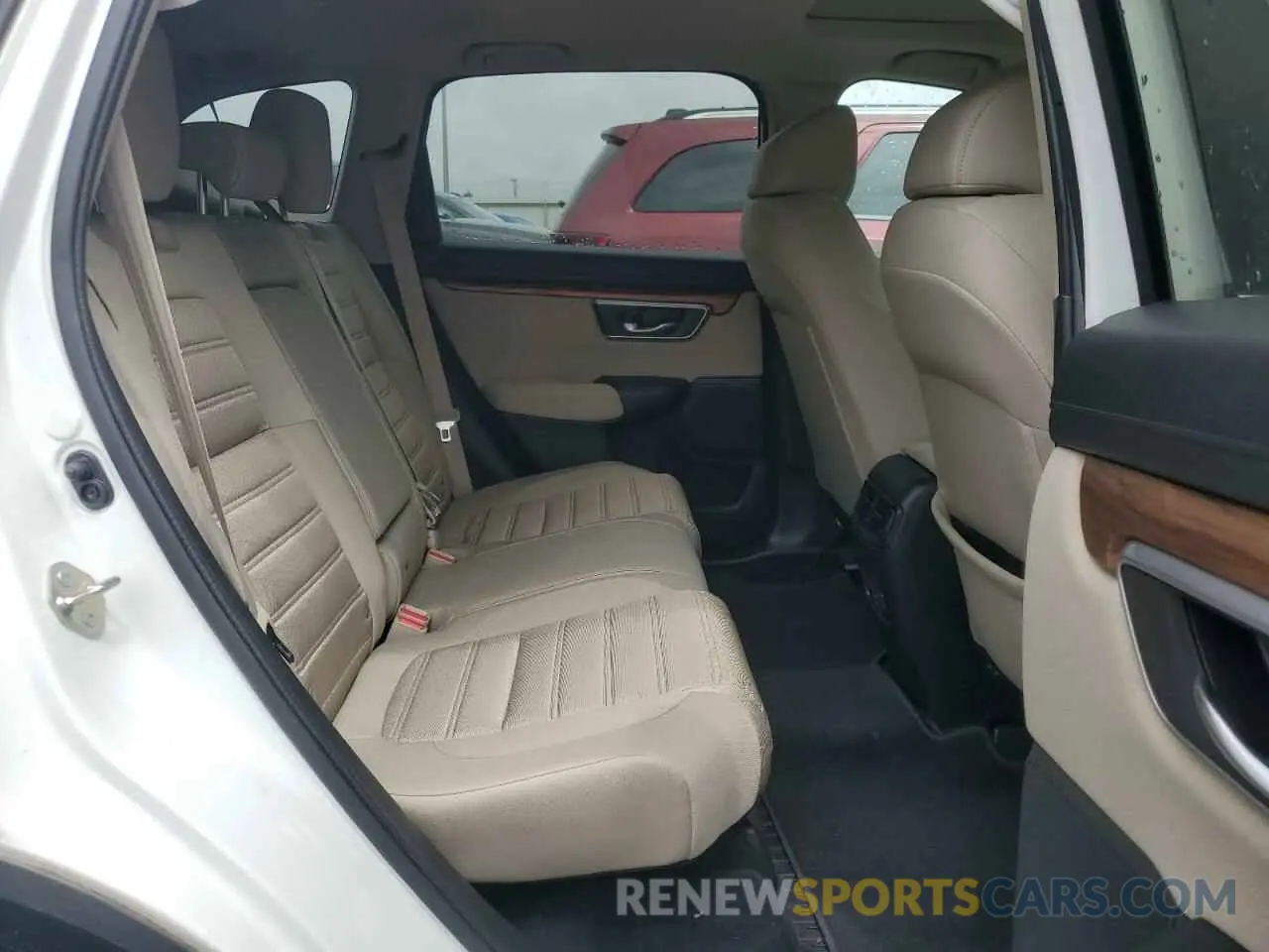 11 Photograph of a damaged car 7FARW2H56KE055188 HONDA CRV 2019