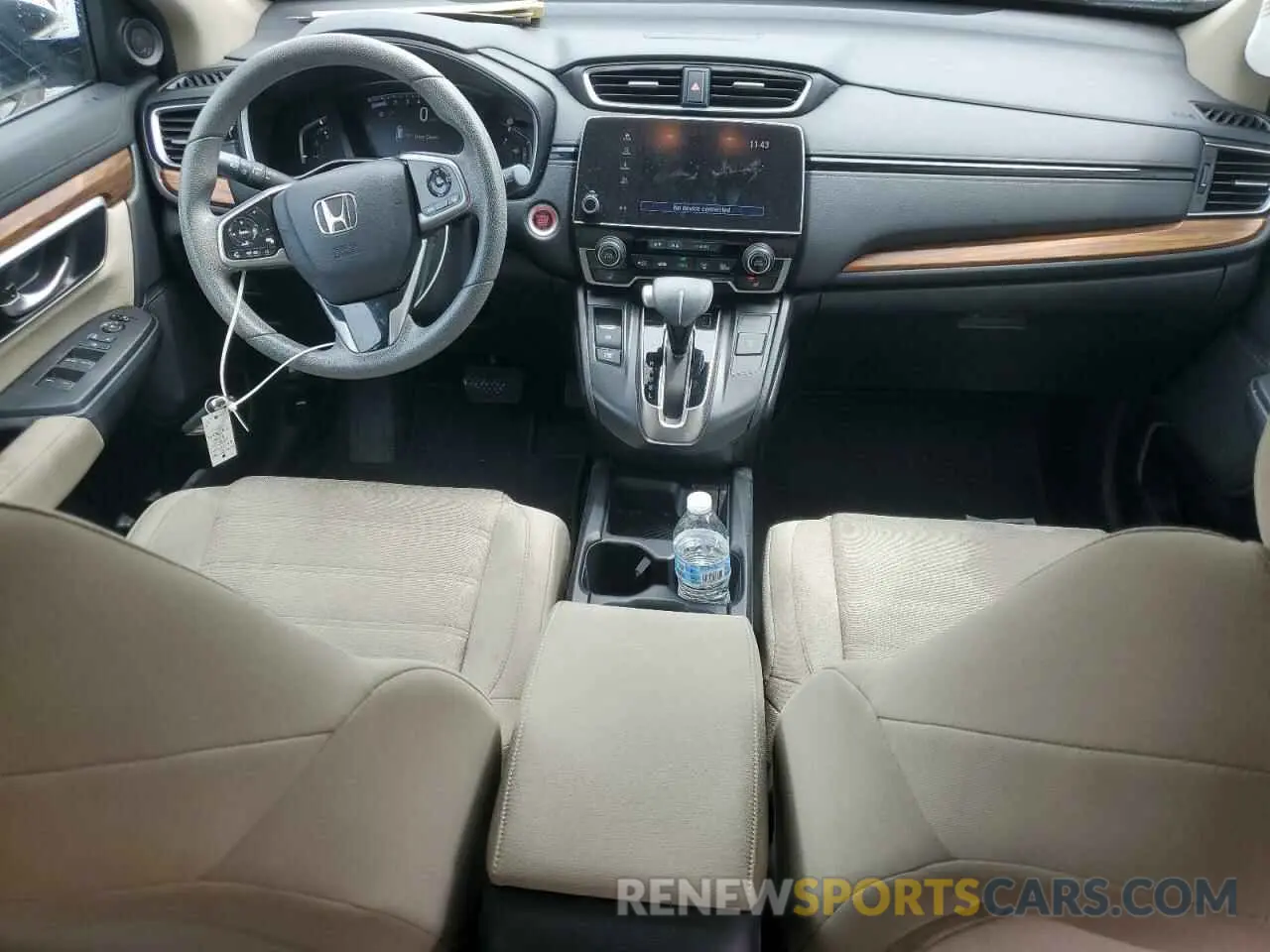 8 Photograph of a damaged car 7FARW2H56KE055188 HONDA CRV 2019