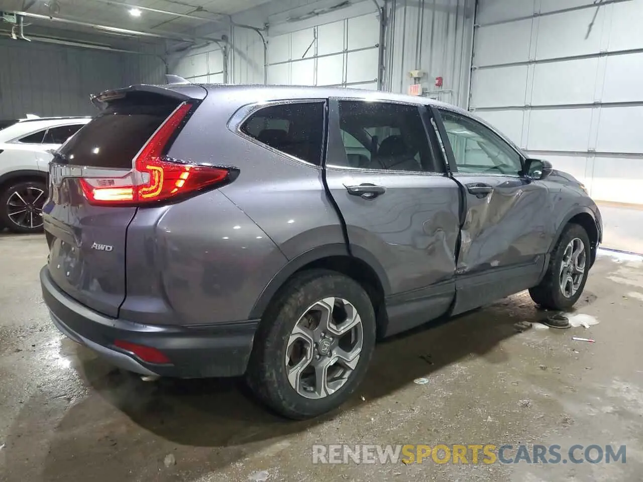 3 Photograph of a damaged car 7FARW2H58KE013377 HONDA CRV 2019
