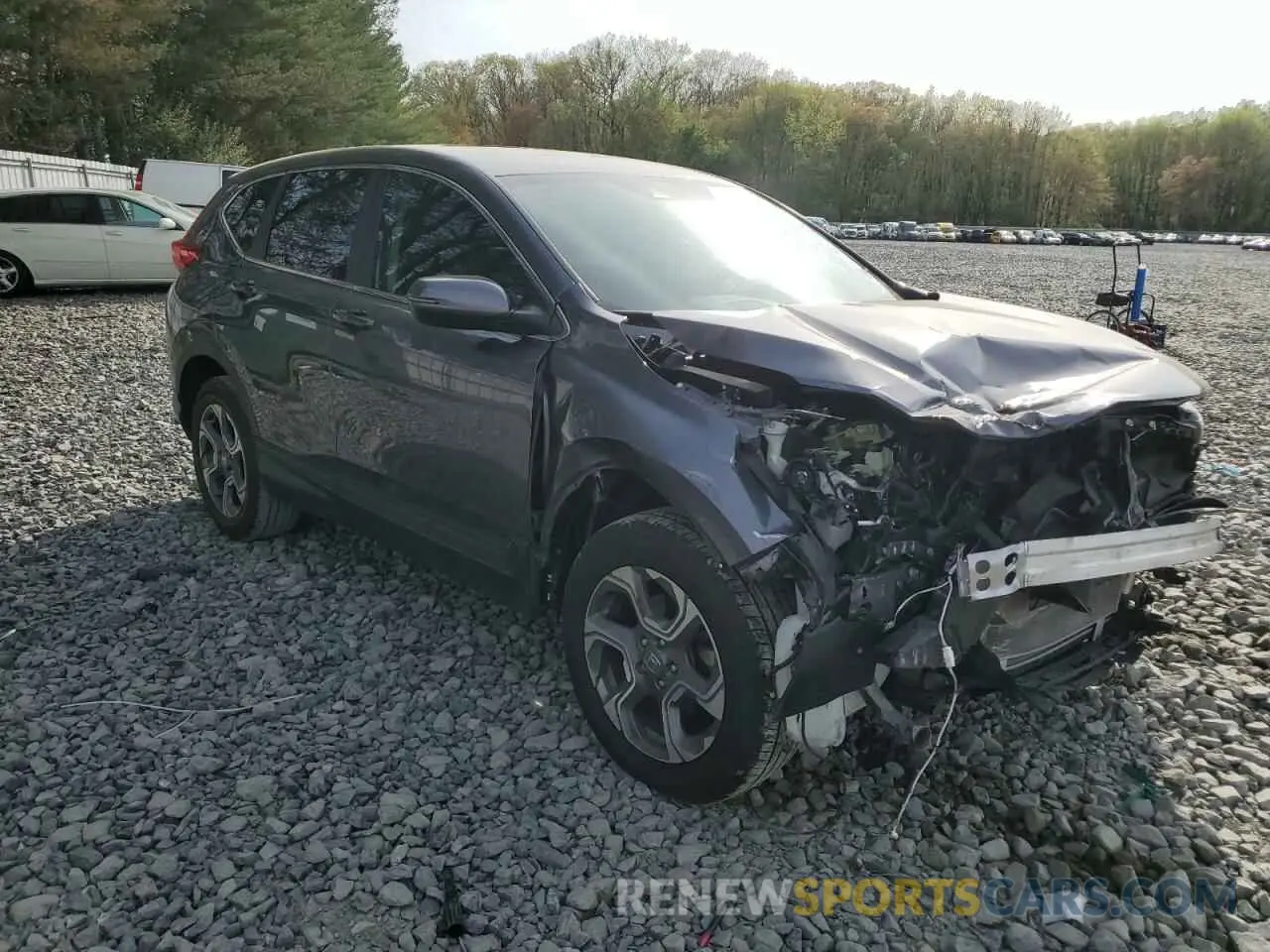 4 Photograph of a damaged car 7FARW2H58KE042717 HONDA CRV 2019