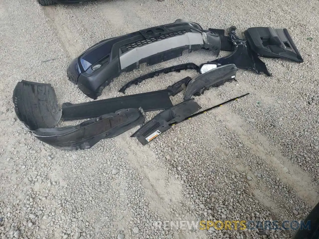 13 Photograph of a damaged car 7FARW2H5XKE021450 HONDA CRV 2019