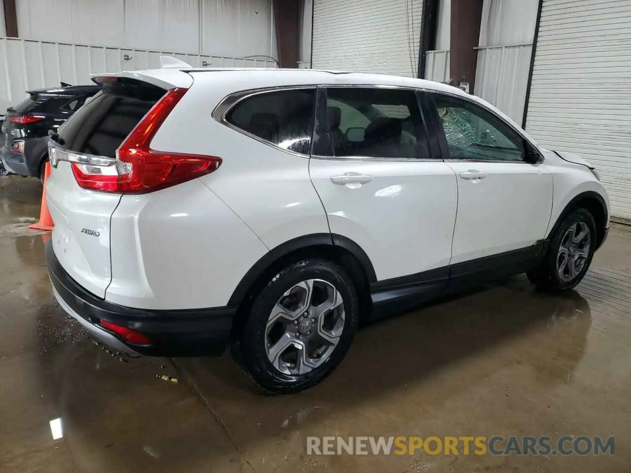 3 Photograph of a damaged car 7FARW2H5XKE037292 HONDA CRV 2019