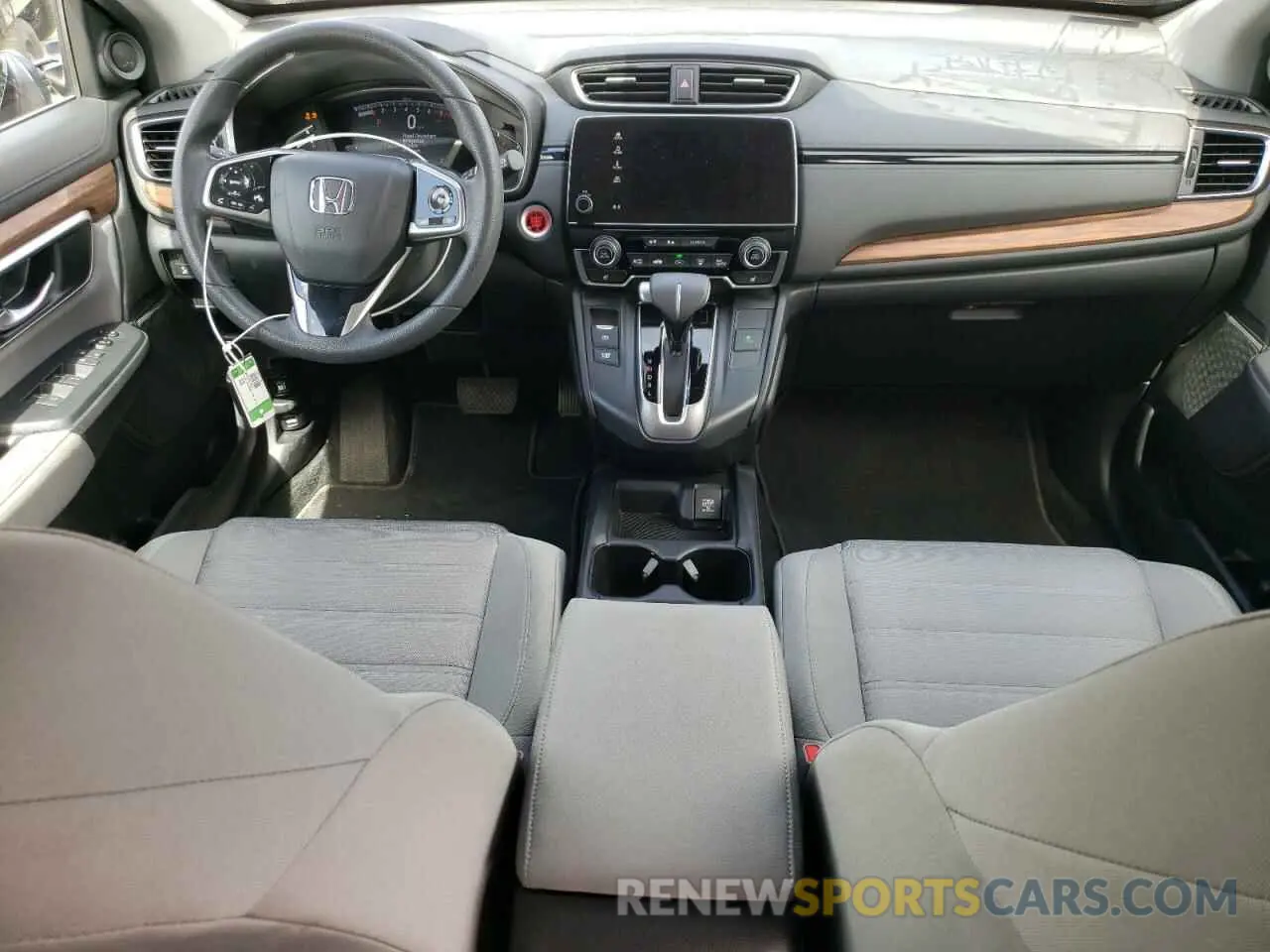 8 Photograph of a damaged car 7FARW2H5XKE046283 HONDA CRV 2019