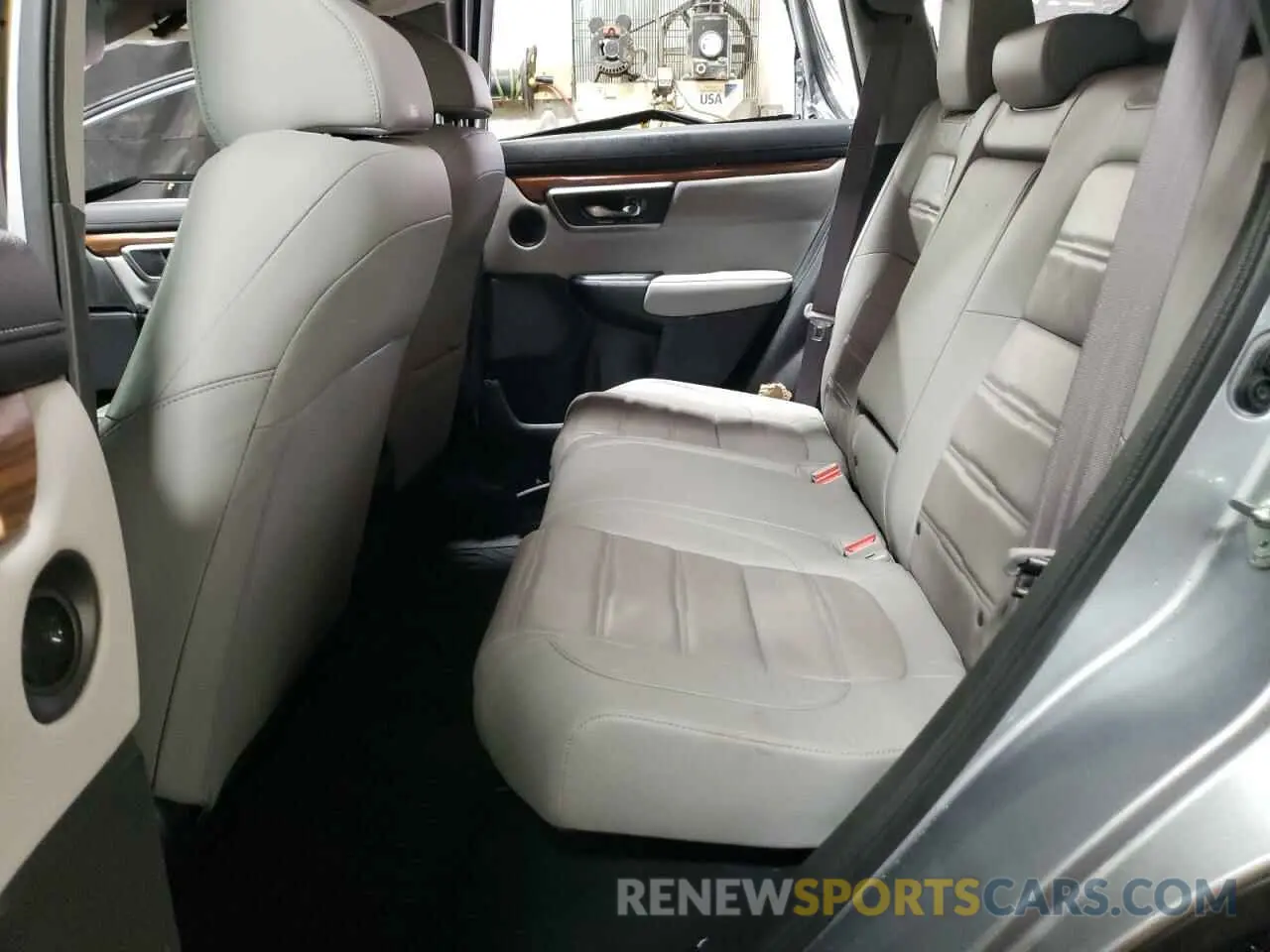 10 Photograph of a damaged car 7FARW2H81KE020360 HONDA CRV 2019