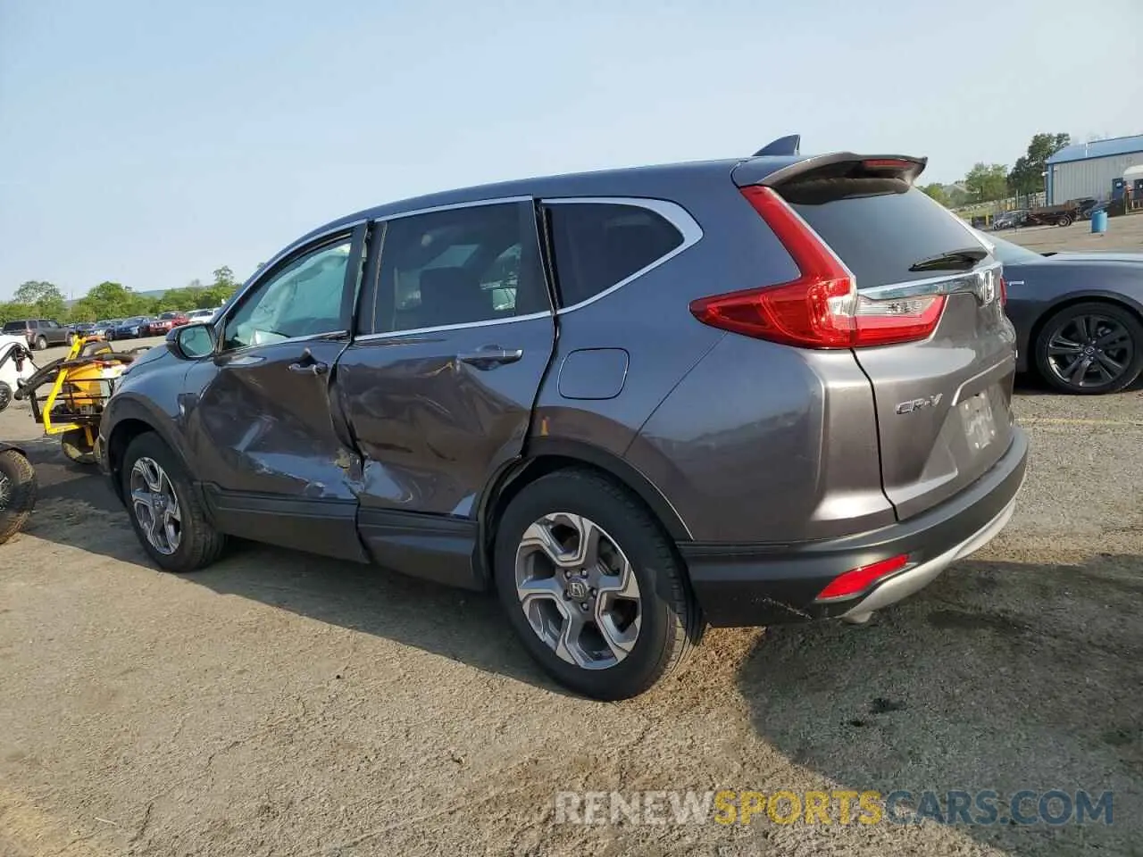 2 Photograph of a damaged car 7FARW2H81KE061250 HONDA CRV 2019